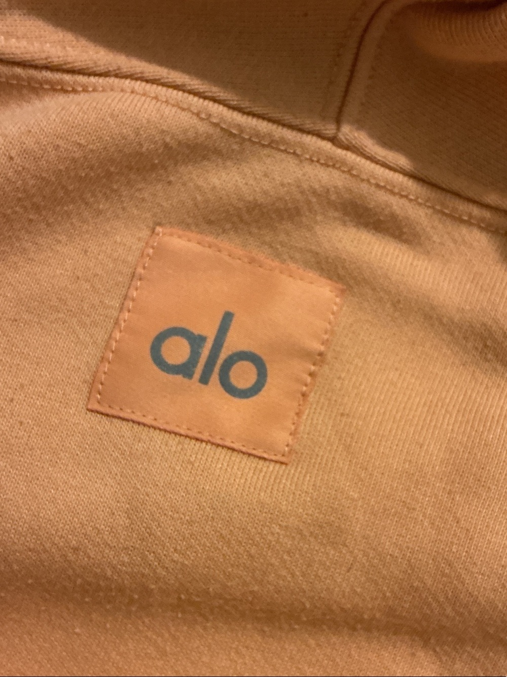 ALO Yoga Cropped Crewneck Sweatshirt - Picture 3 of 4